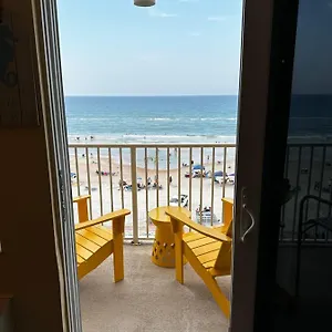 Oceanfront Oasis Aparthotel