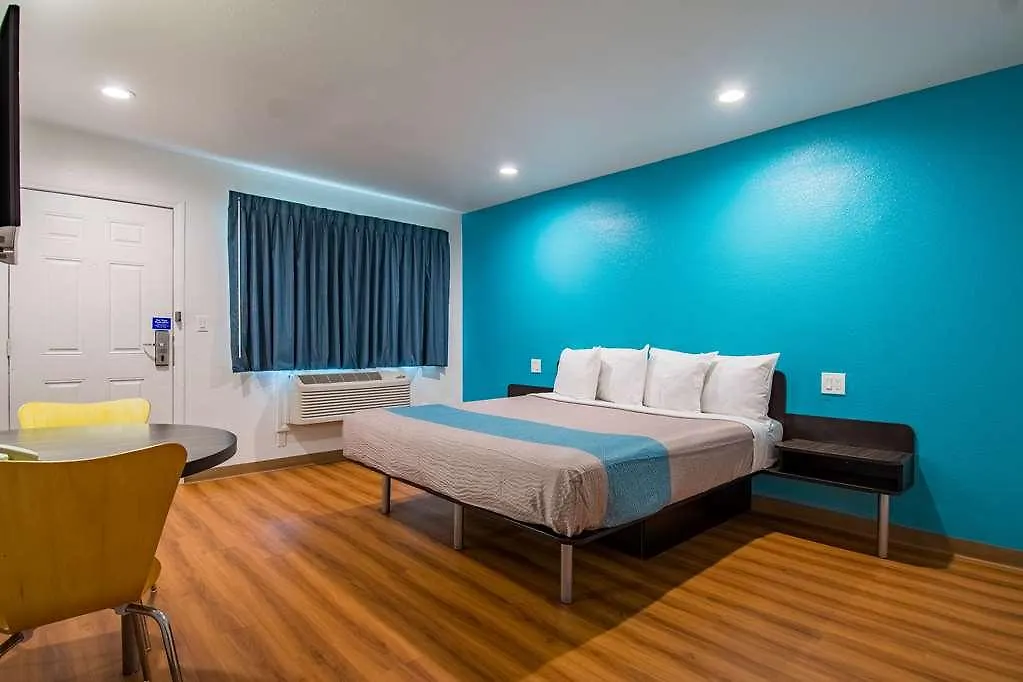 Motel 6-San Bernardino, Ca - Downtown Hotel